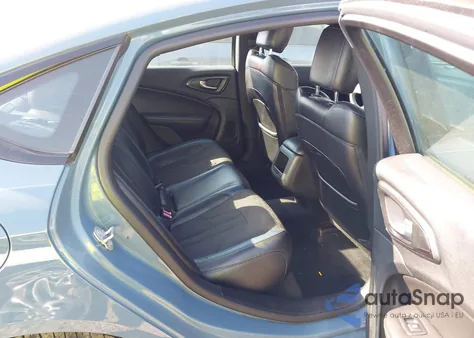 2015 Chrysler 200 S z USA, uszkodzony, nr VIN 1C3CCCDG8FN636646